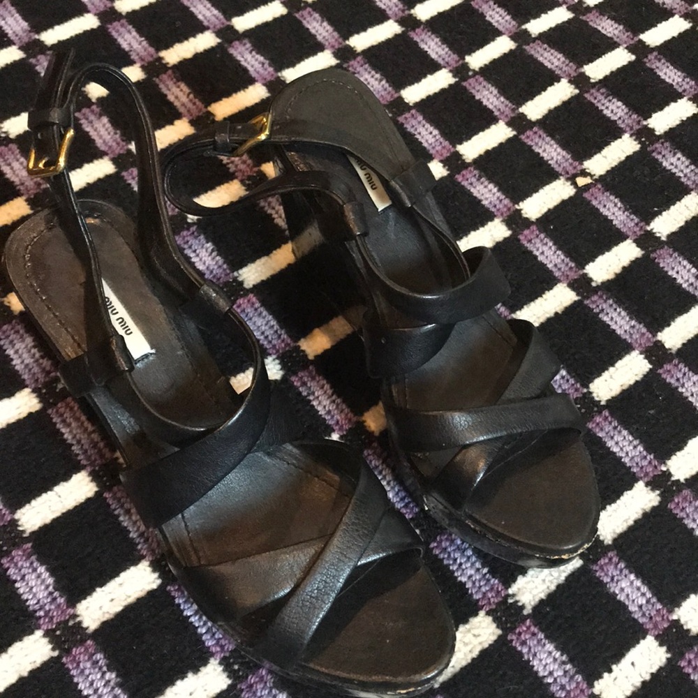 COPY - Black wedges